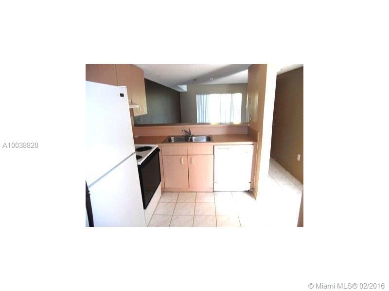 BONAVENTURE 82-43 B POR T - Residential Lease
