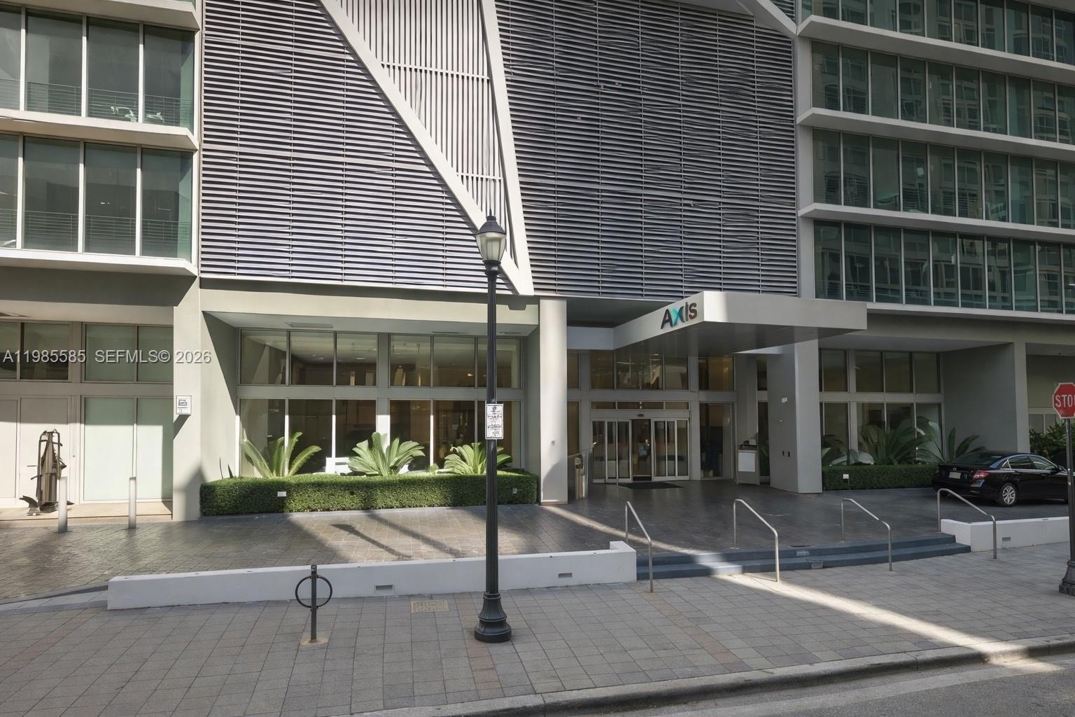 AXIS ON BRICKELL - Residential Lease