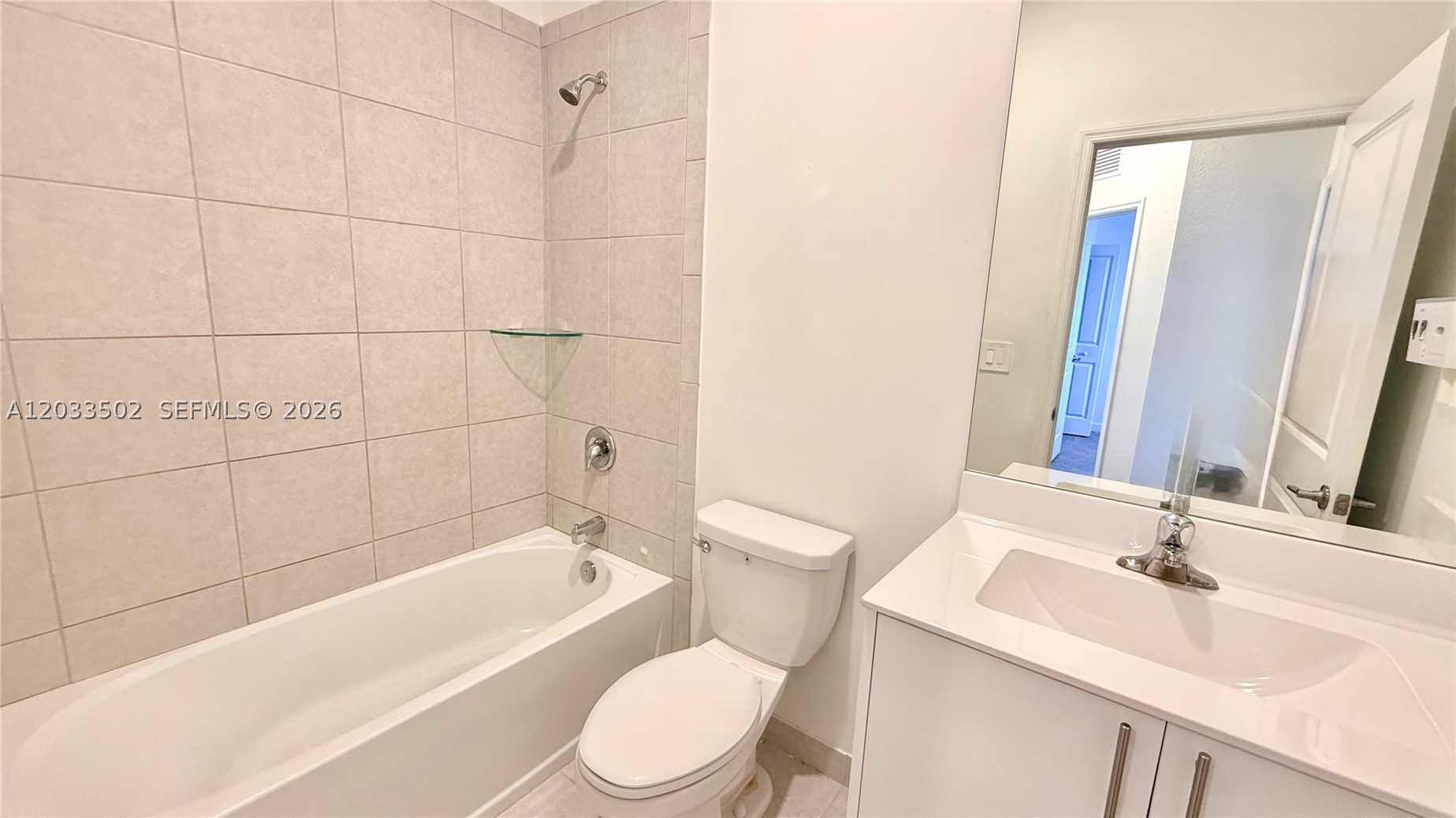 CORSICA SILVER PALM - Residential Lease