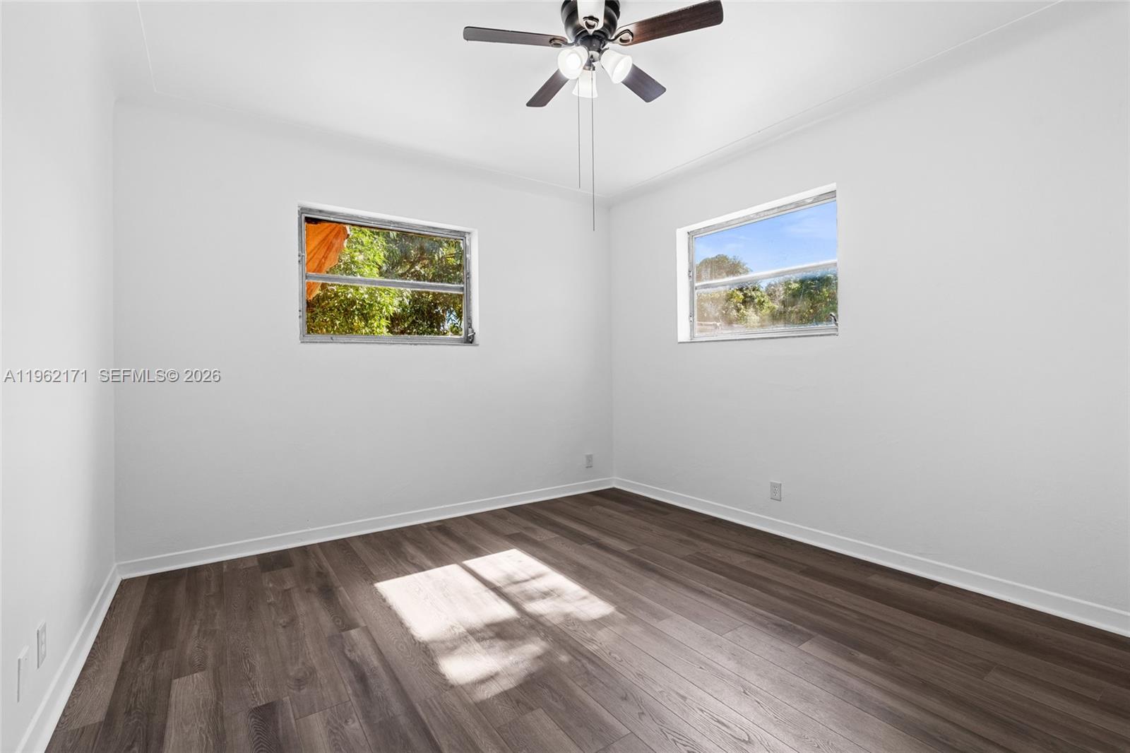 REV PLAT OF BRANDON PARK - Residential Income