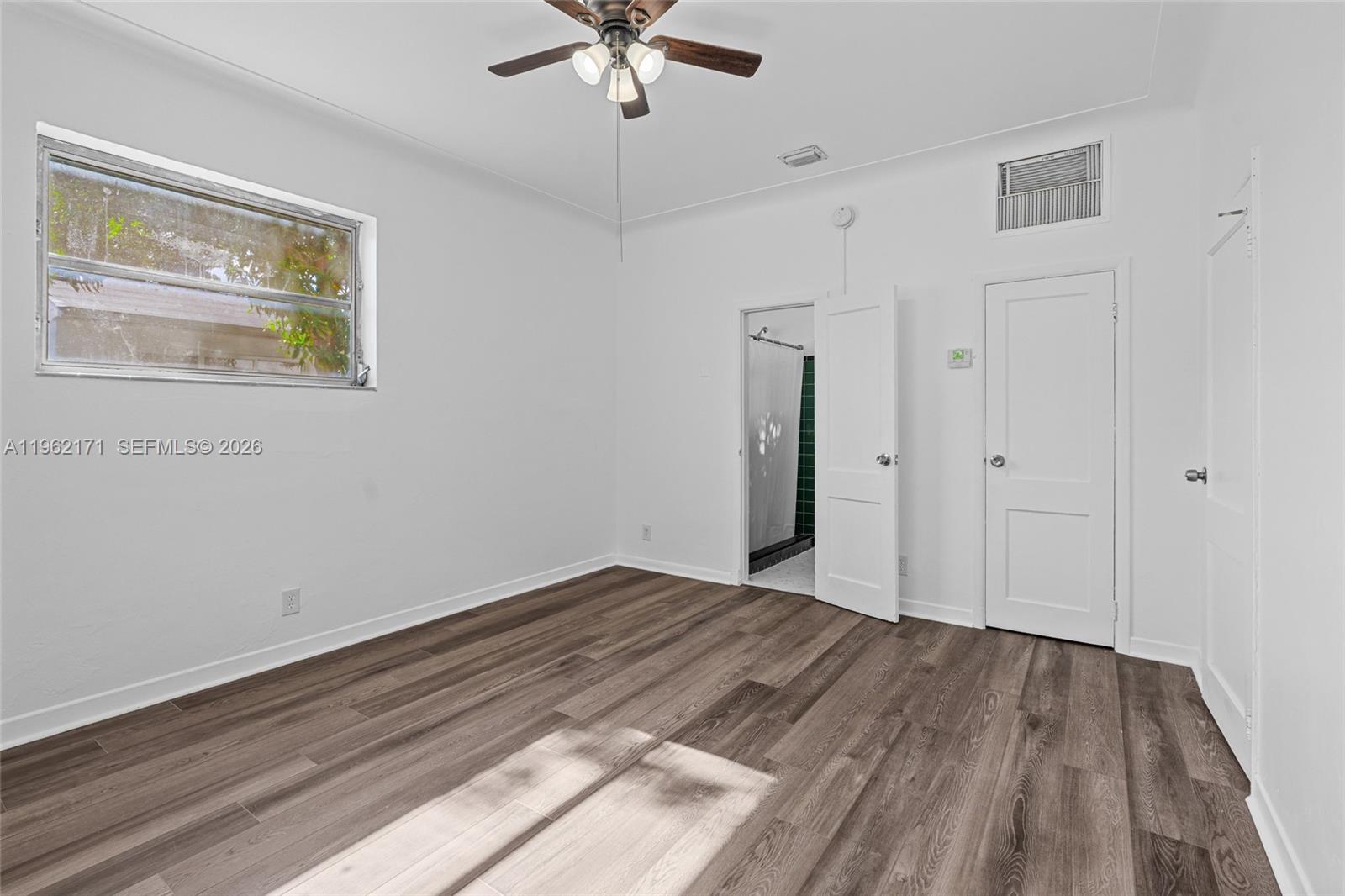 REV PLAT OF BRANDON PARK - Residential Income