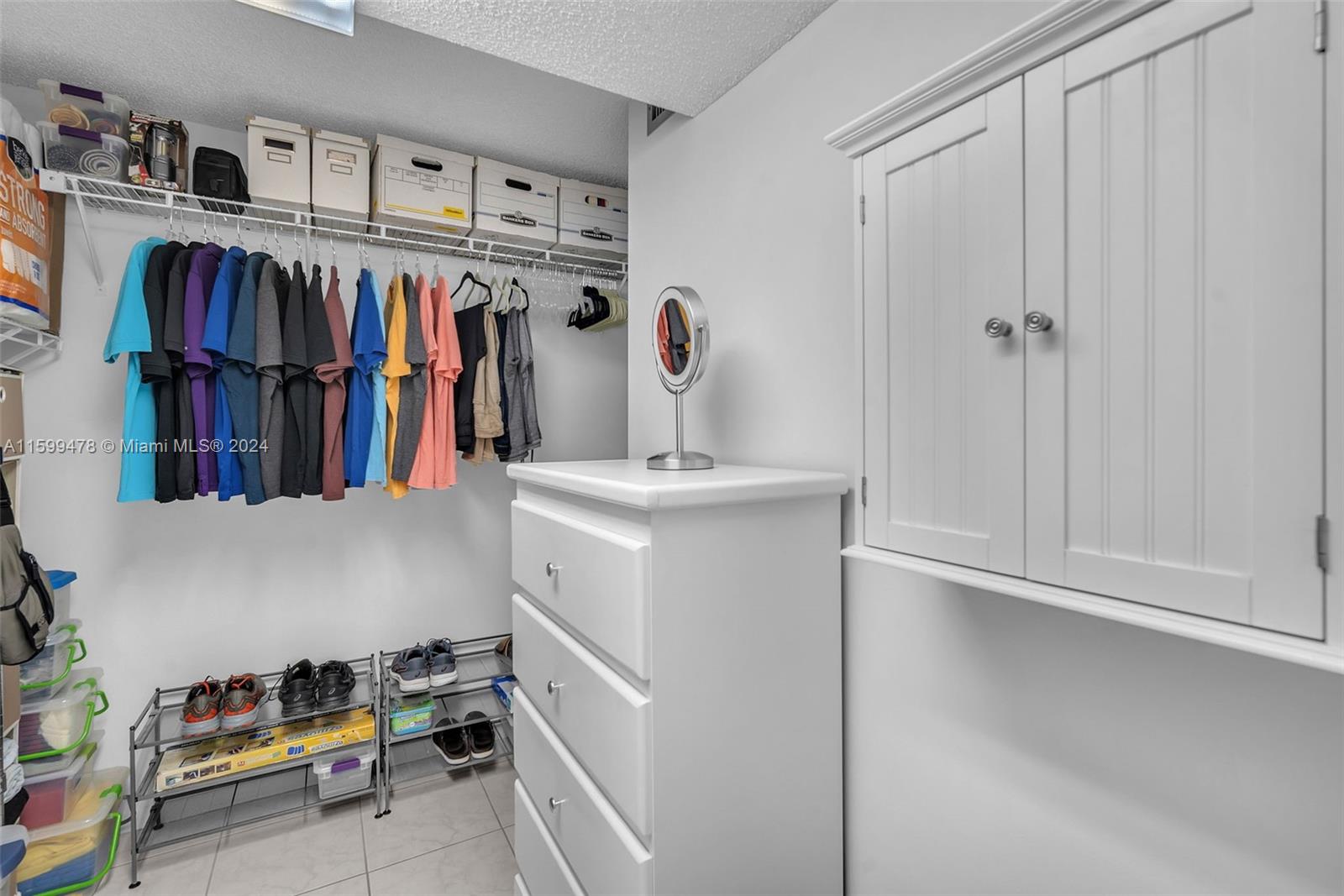 CAMBRIDGE AT CENTURY VILL - Residential
