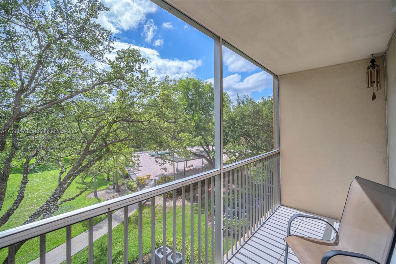 CAMBRIDGE AT CENTURY VILL - Residential