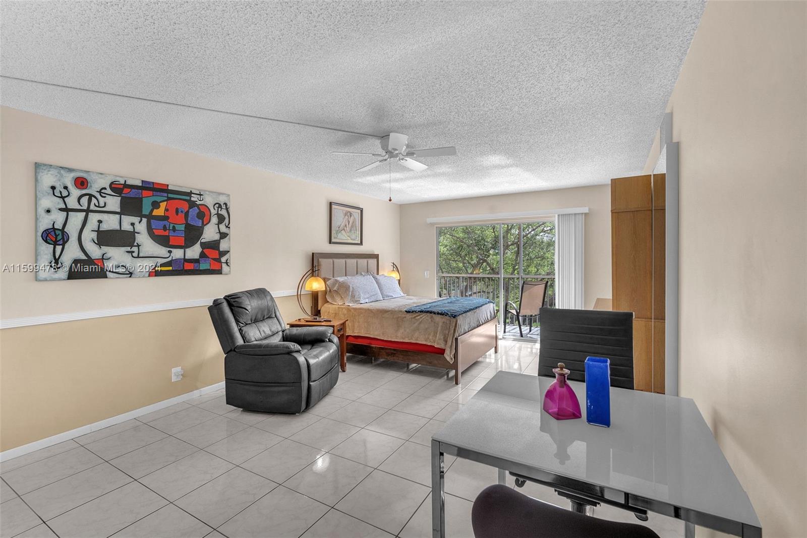 CAMBRIDGE AT CENTURY VILL - Residential