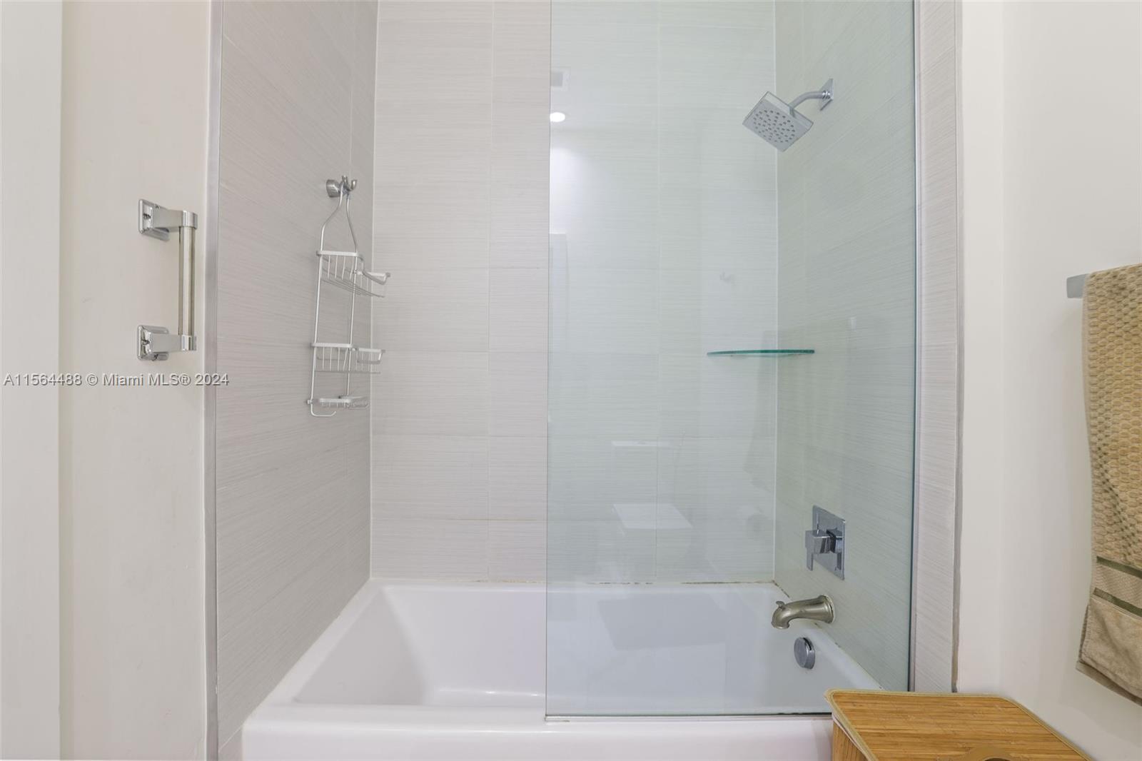 LANDMARK AT DORAL - Residential Lease