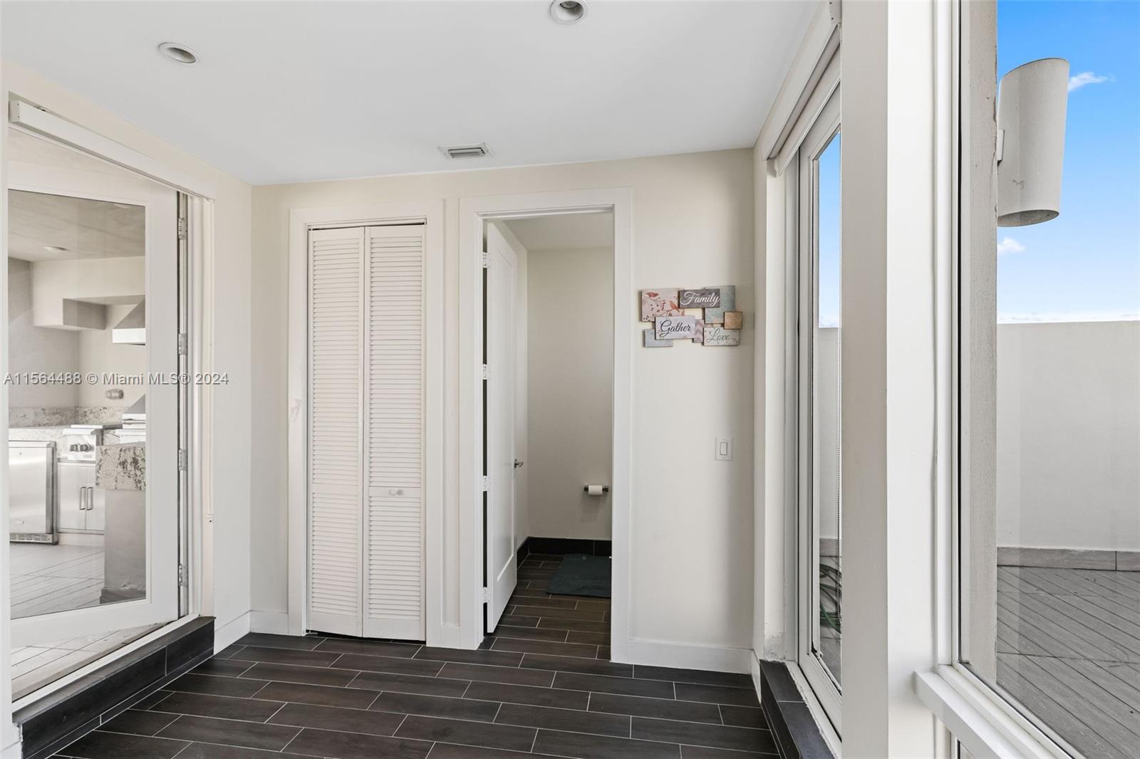 LANDMARK AT DORAL - Residential Lease
