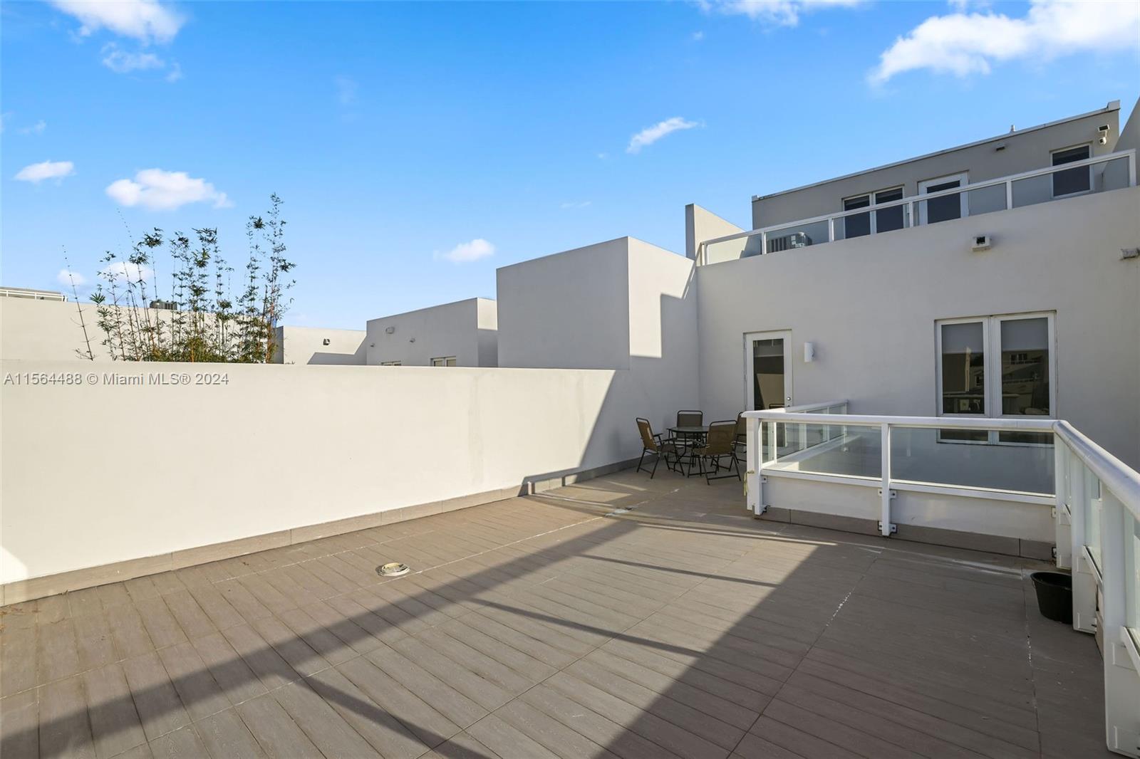 LANDMARK AT DORAL - Residential Lease
