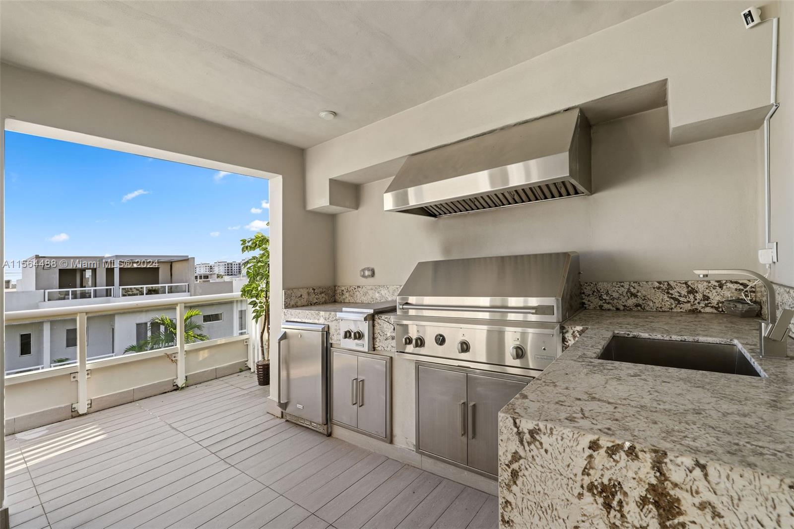 LANDMARK AT DORAL - Residential Lease