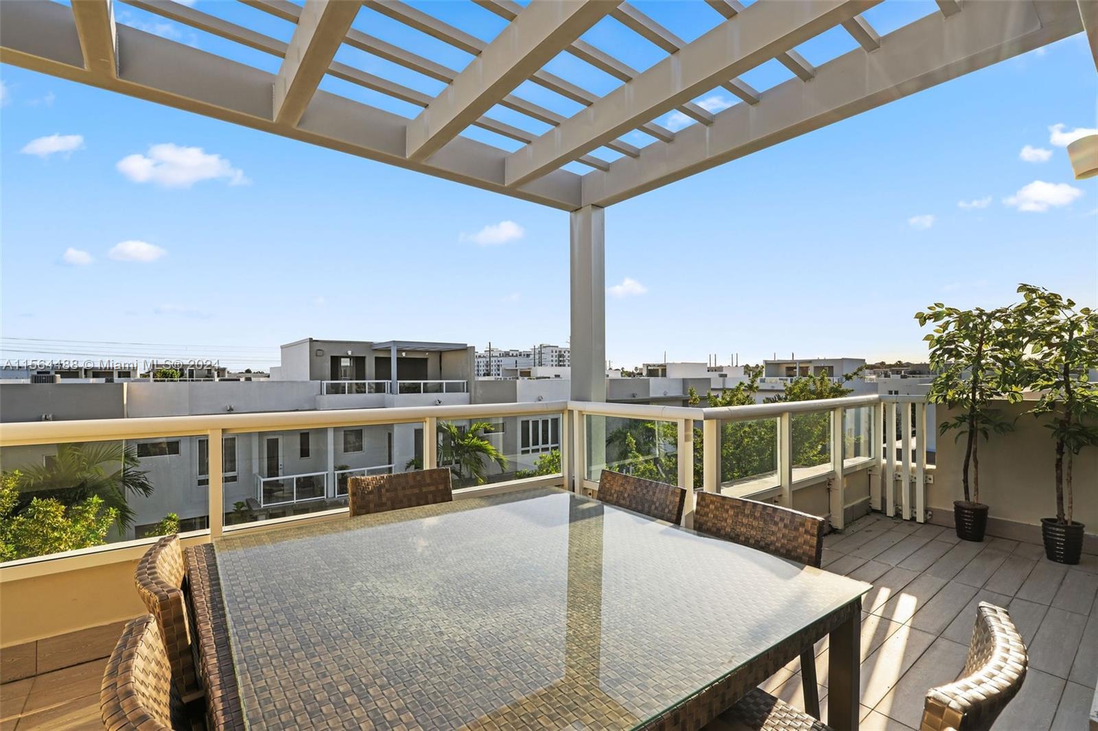 LANDMARK AT DORAL - Residential Lease