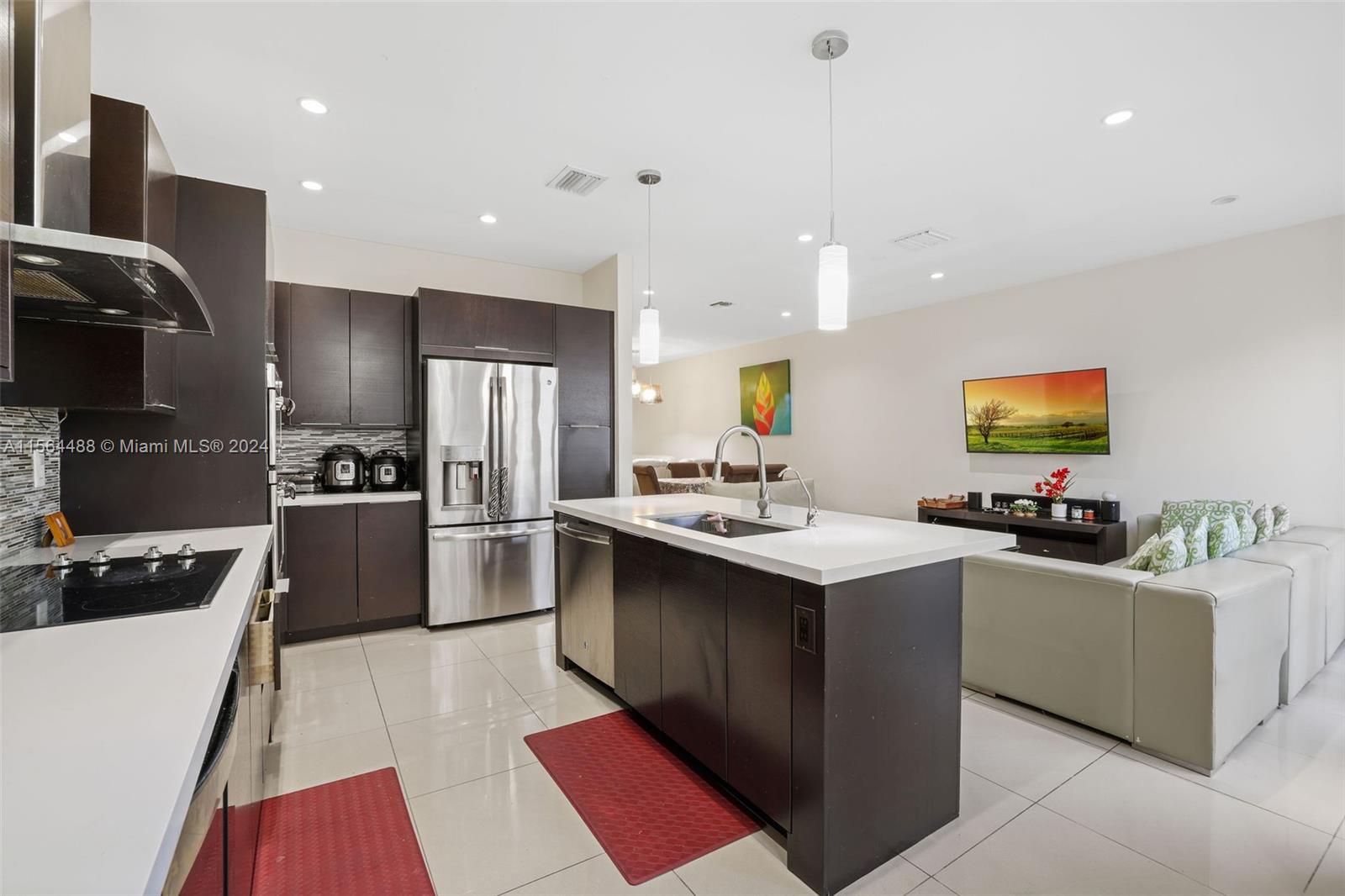 LANDMARK AT DORAL - Residential Lease