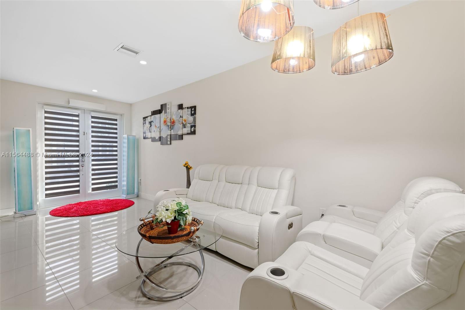 LANDMARK AT DORAL - Residential Lease