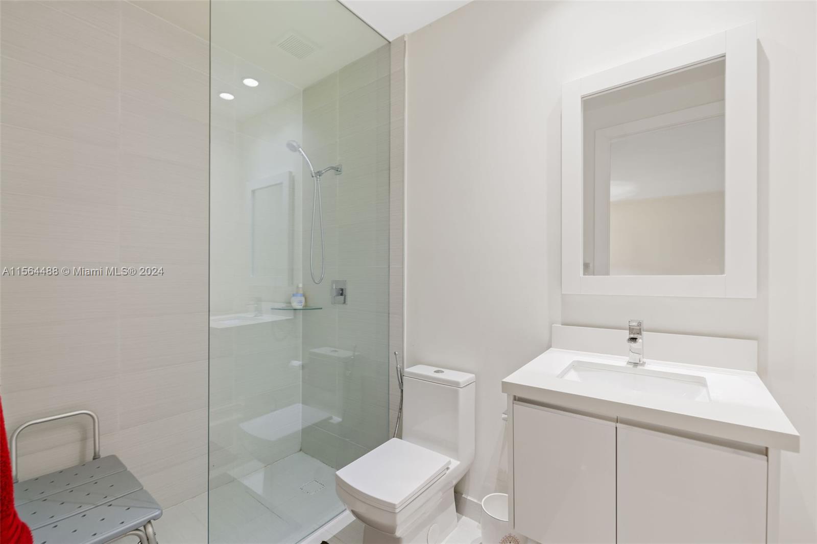 LANDMARK AT DORAL - Residential Lease
