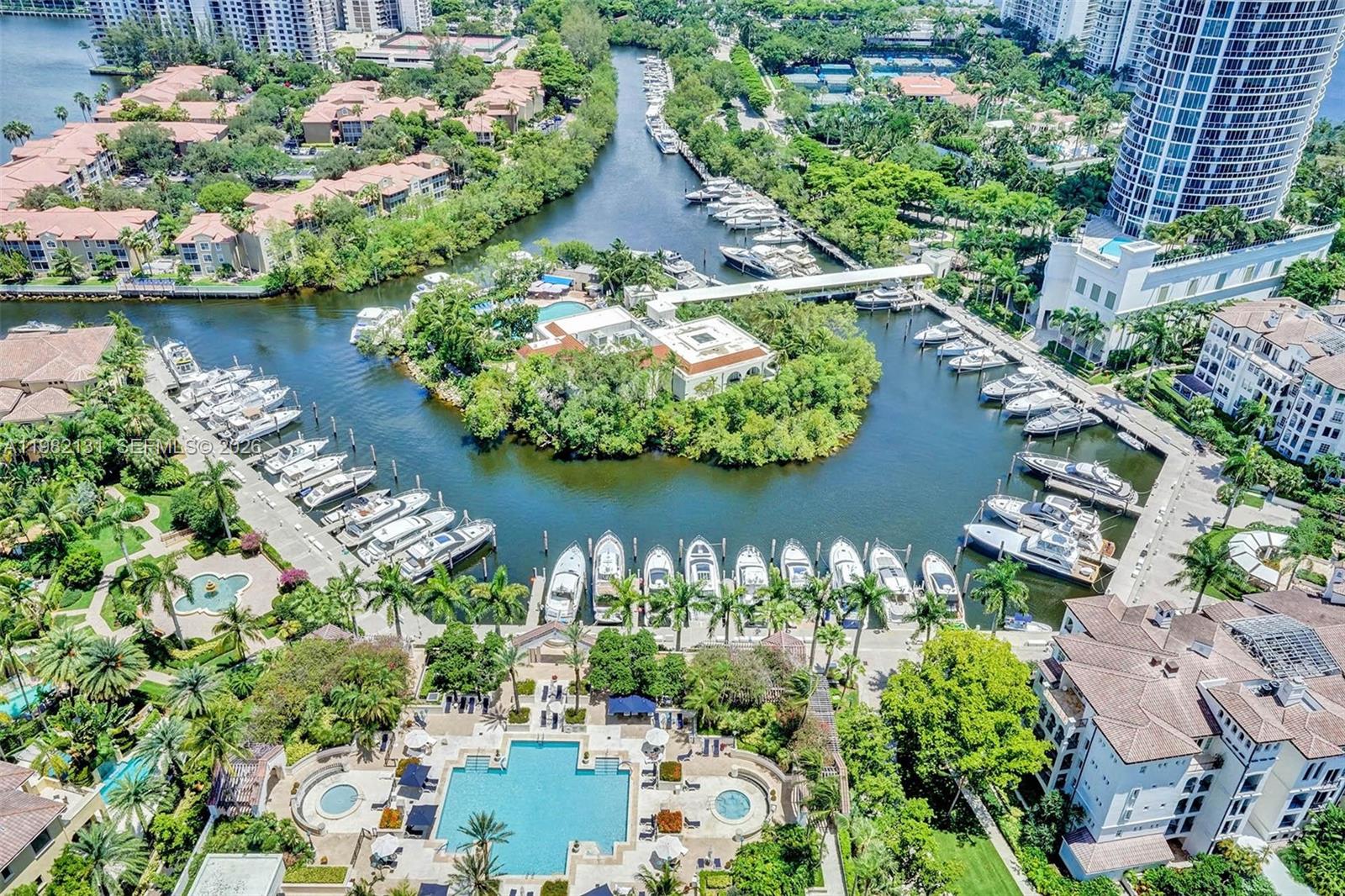 4000 ISL BLVD WILLIAMS IS - Residential