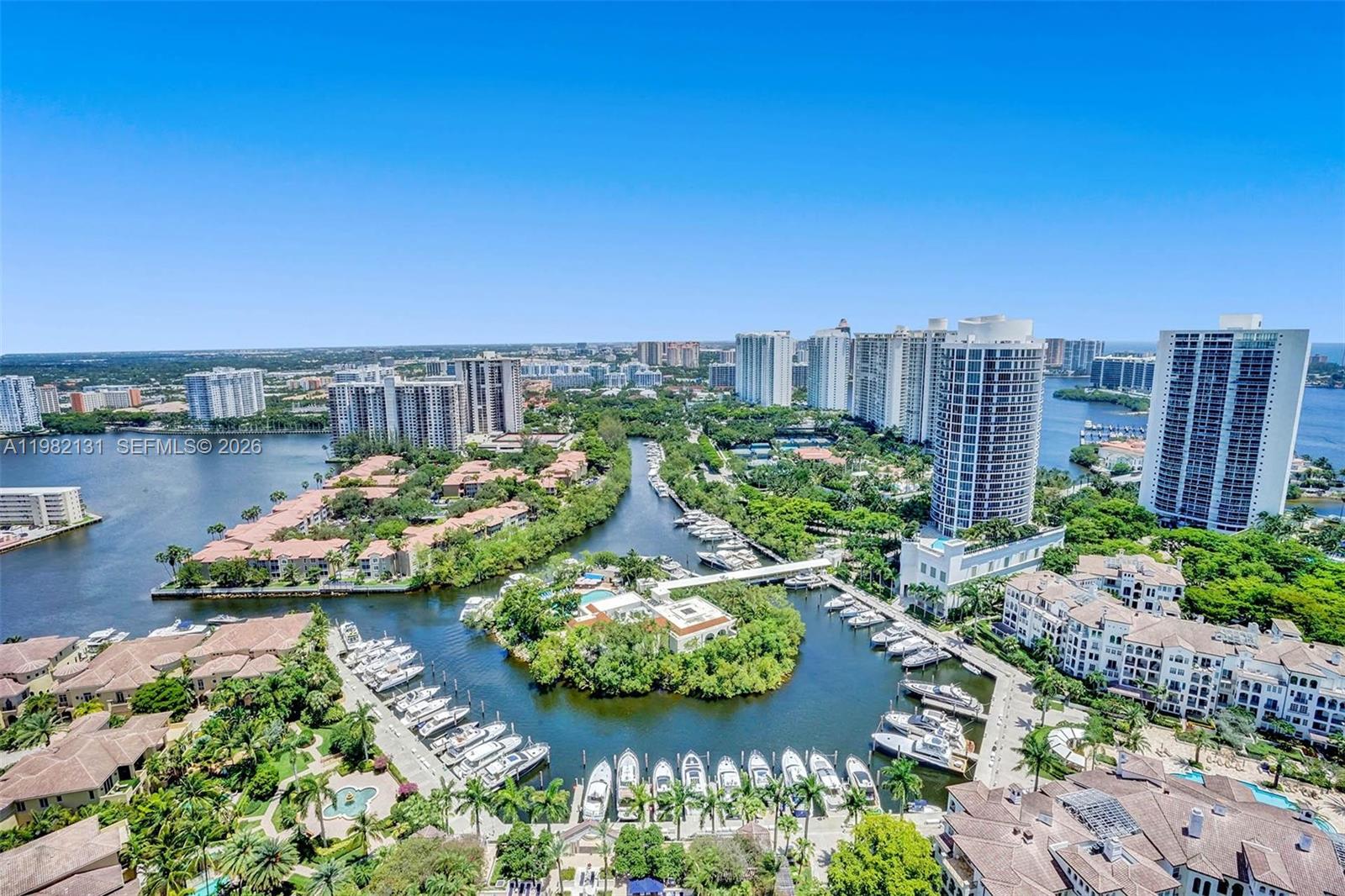 4000 ISL BLVD WILLIAMS IS - Residential