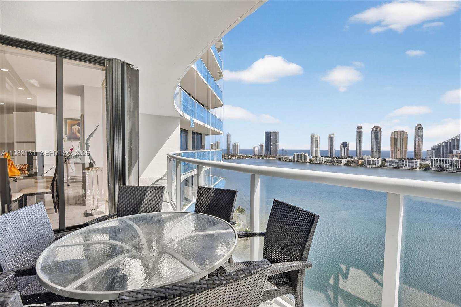 4000 ISL BLVD WILLIAMS IS - Residential