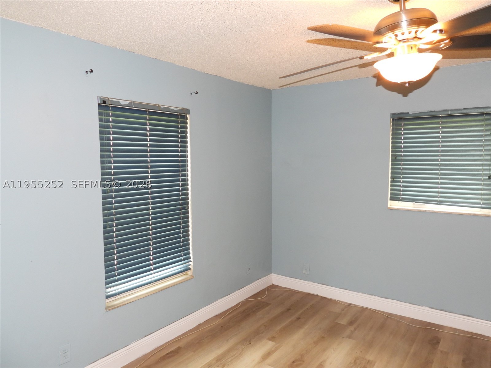 WELLEBY UNIT 1 - Residential