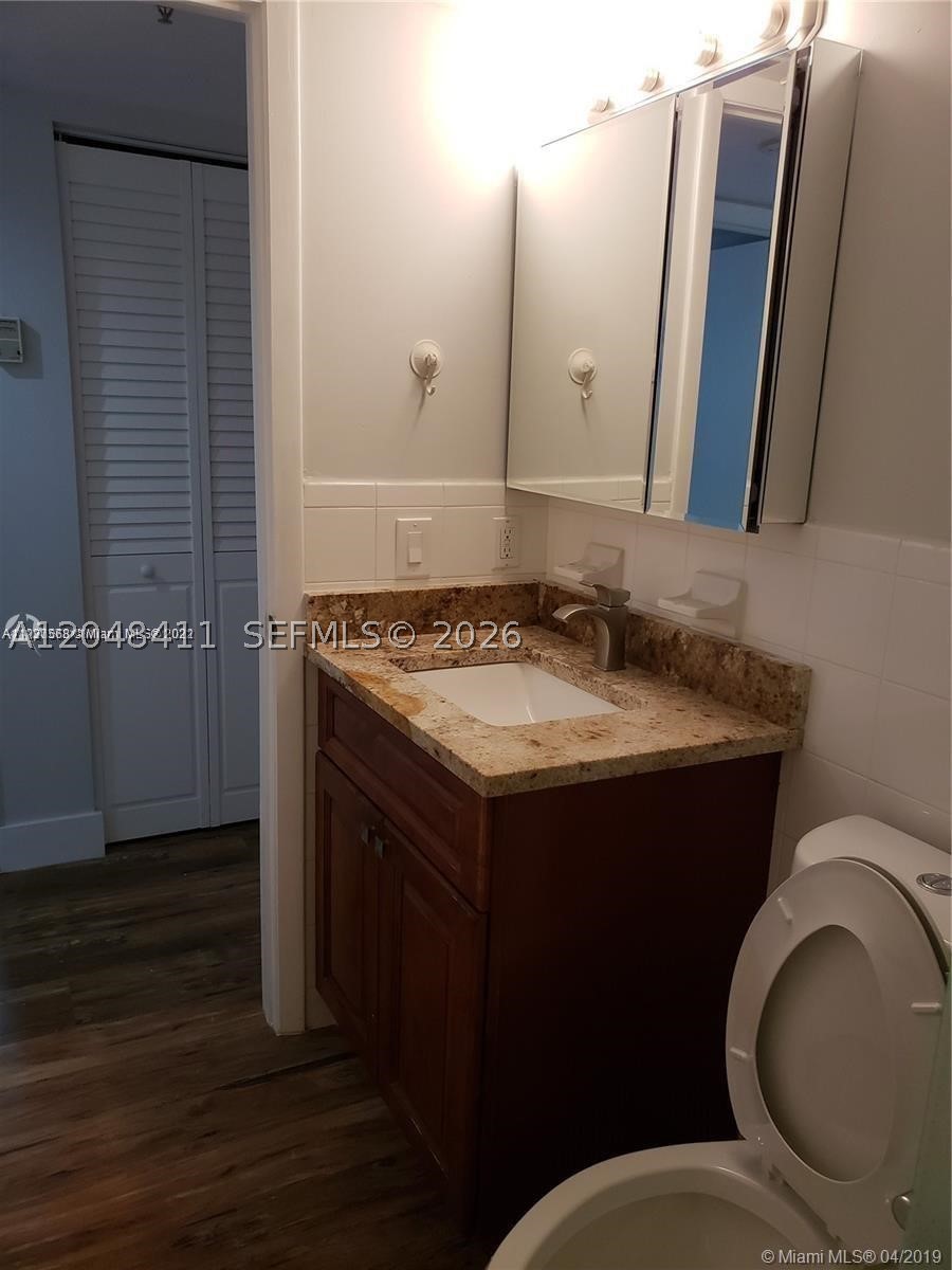 CASA GRANDE I TOWERS COND - Residential Lease