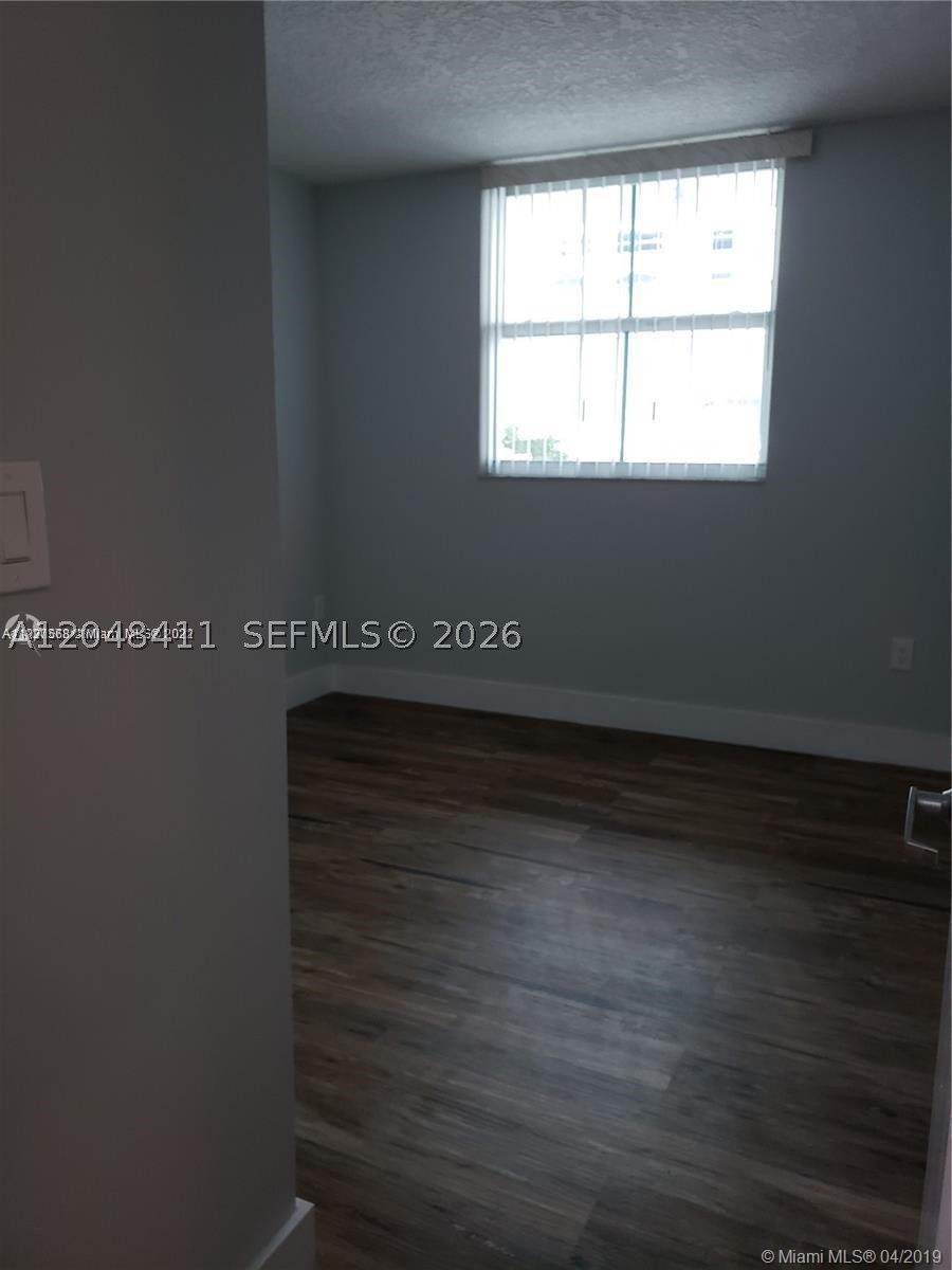 CASA GRANDE I TOWERS COND - Residential Lease
