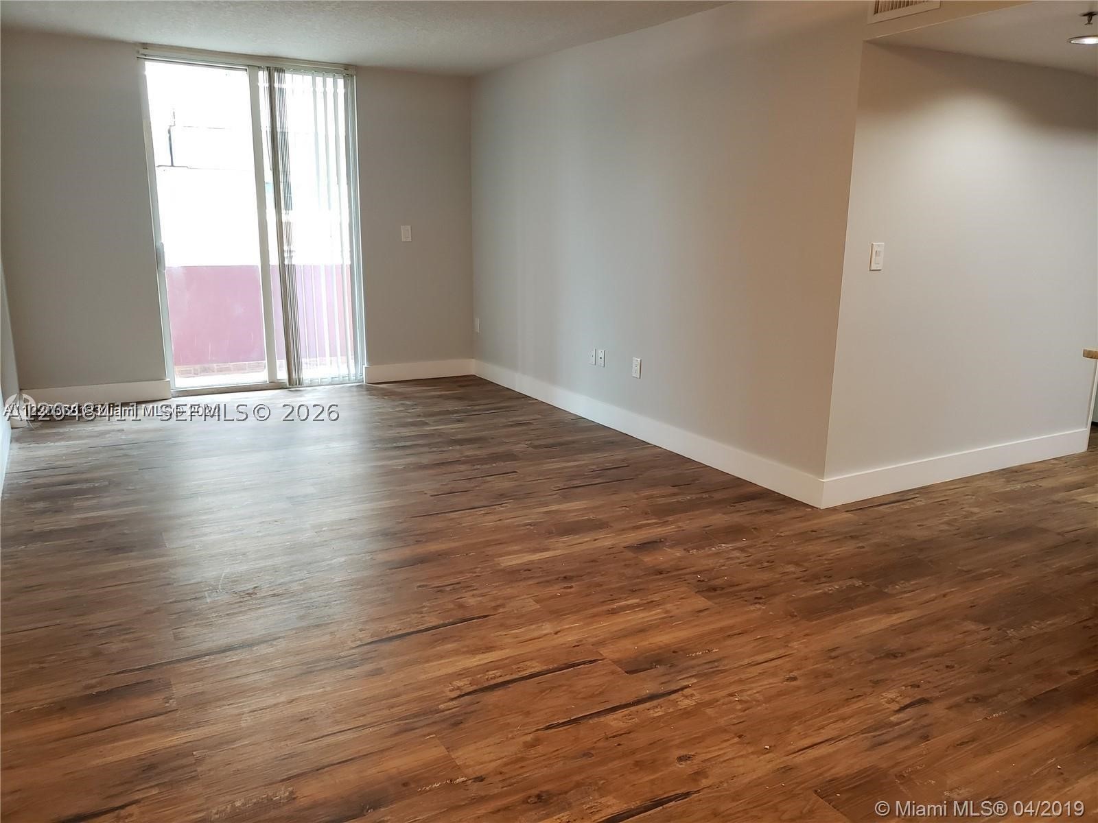 CASA GRANDE I TOWERS COND - Residential Lease