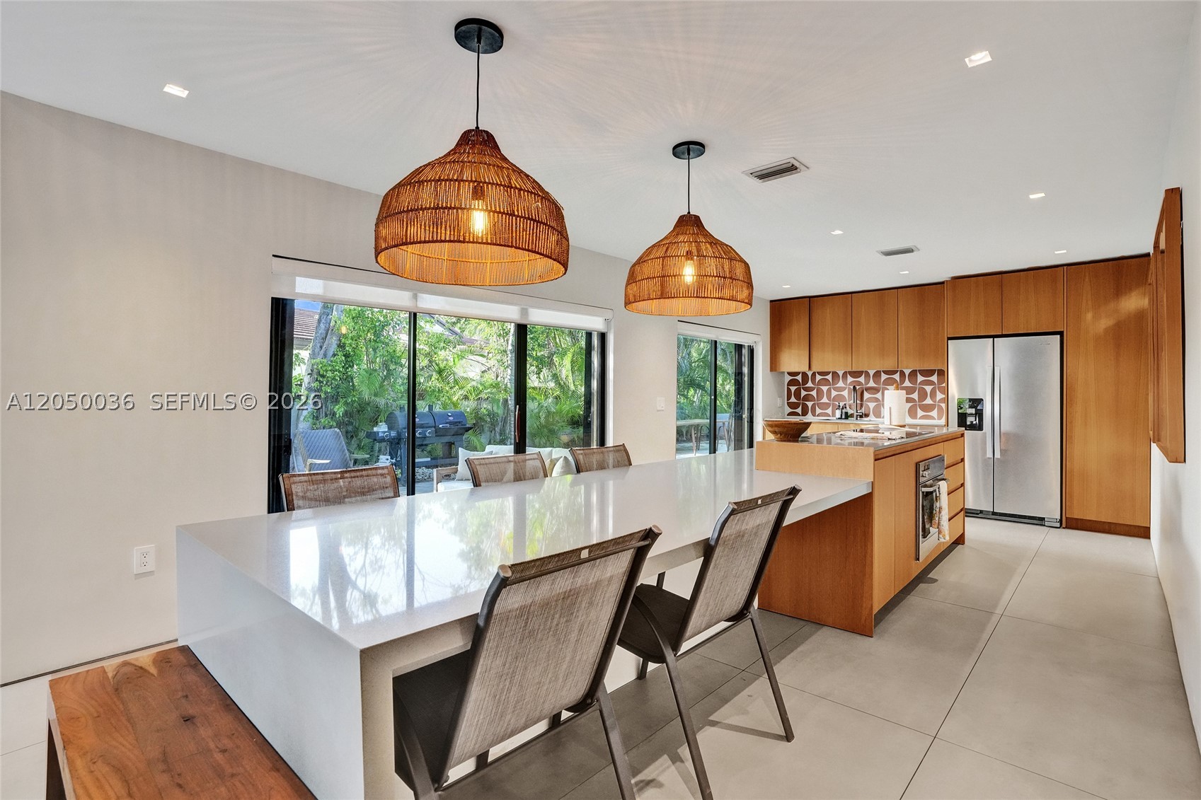 SKY LAKE VILLAS FIRST ADD - Residential