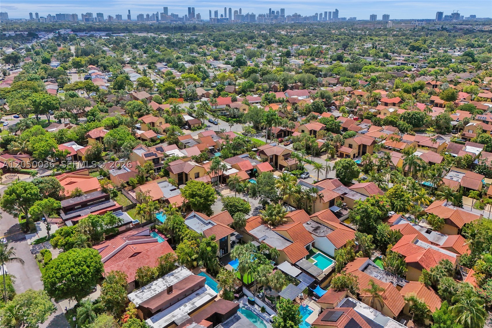 SKY LAKE VILLAS FIRST ADD - Residential