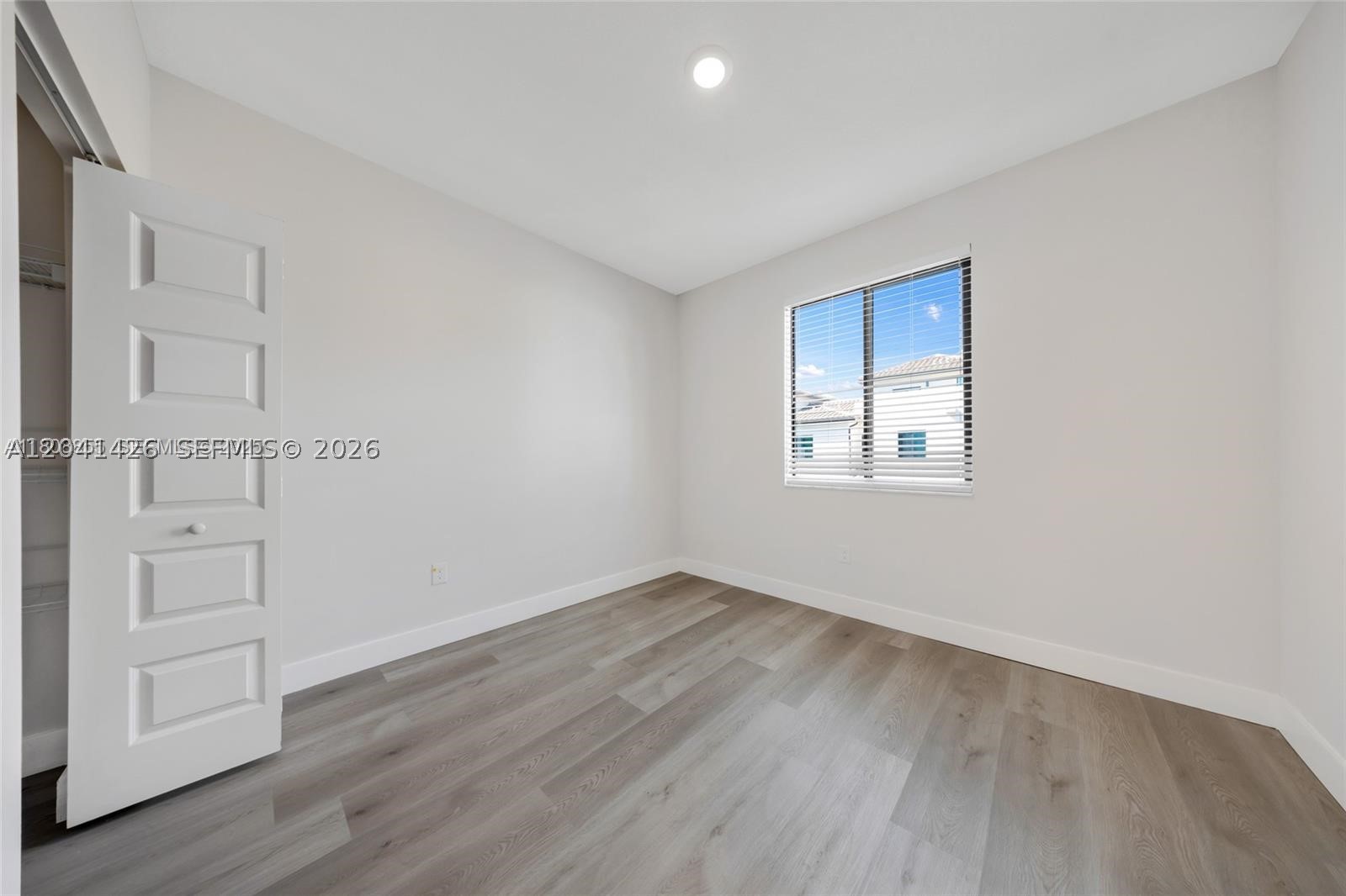 DOWNTOWN DORAL SOUTH PHAS - Residential