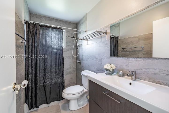 ANNA SUB - Residential Lease