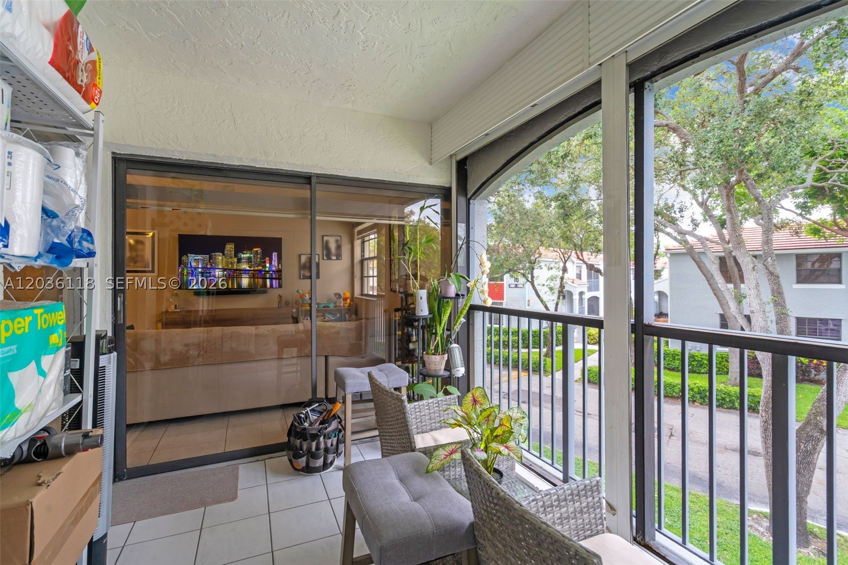 PIERPOINTE FIVE CONDO I - Residential