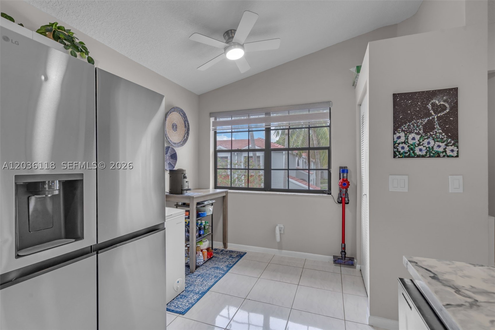 PIERPOINTE FIVE CONDO I - Residential