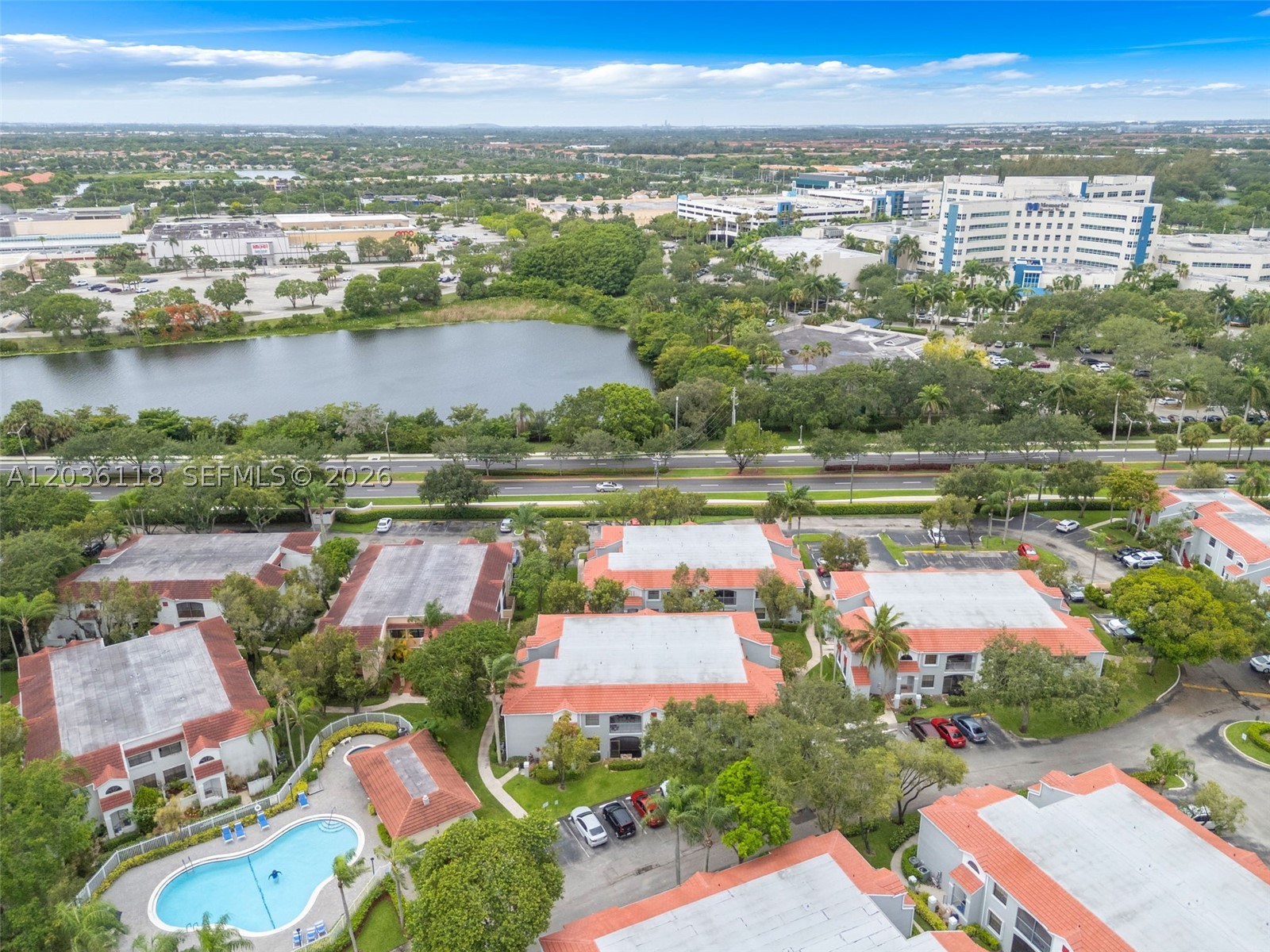 PIERPOINTE FIVE CONDO I - Residential