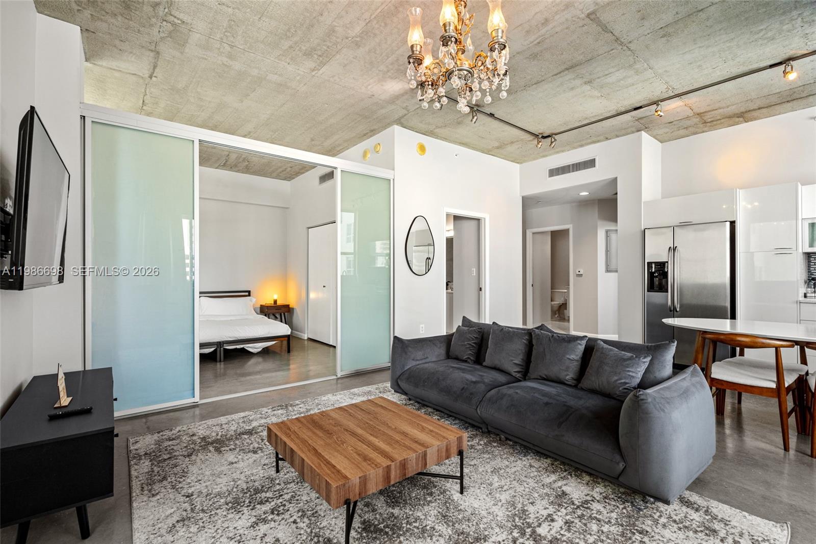 THE LOFT DOWNTOWN II COND - Residential