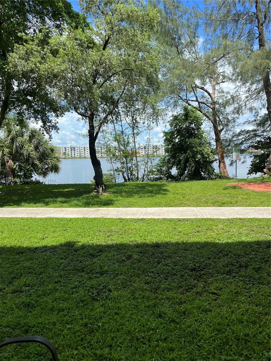 Samari Lake East - Residential