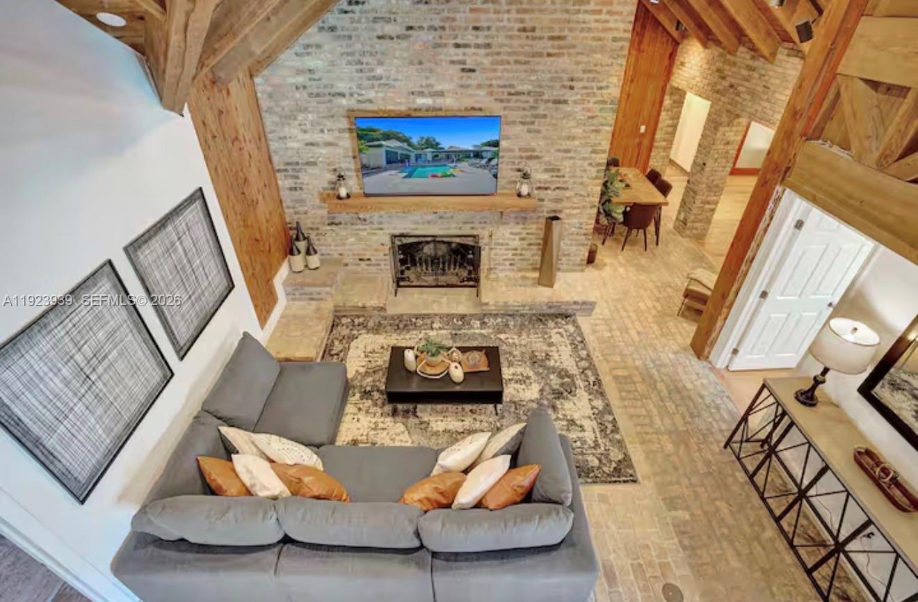 MARTHA BRIGHT FARMS - Residential