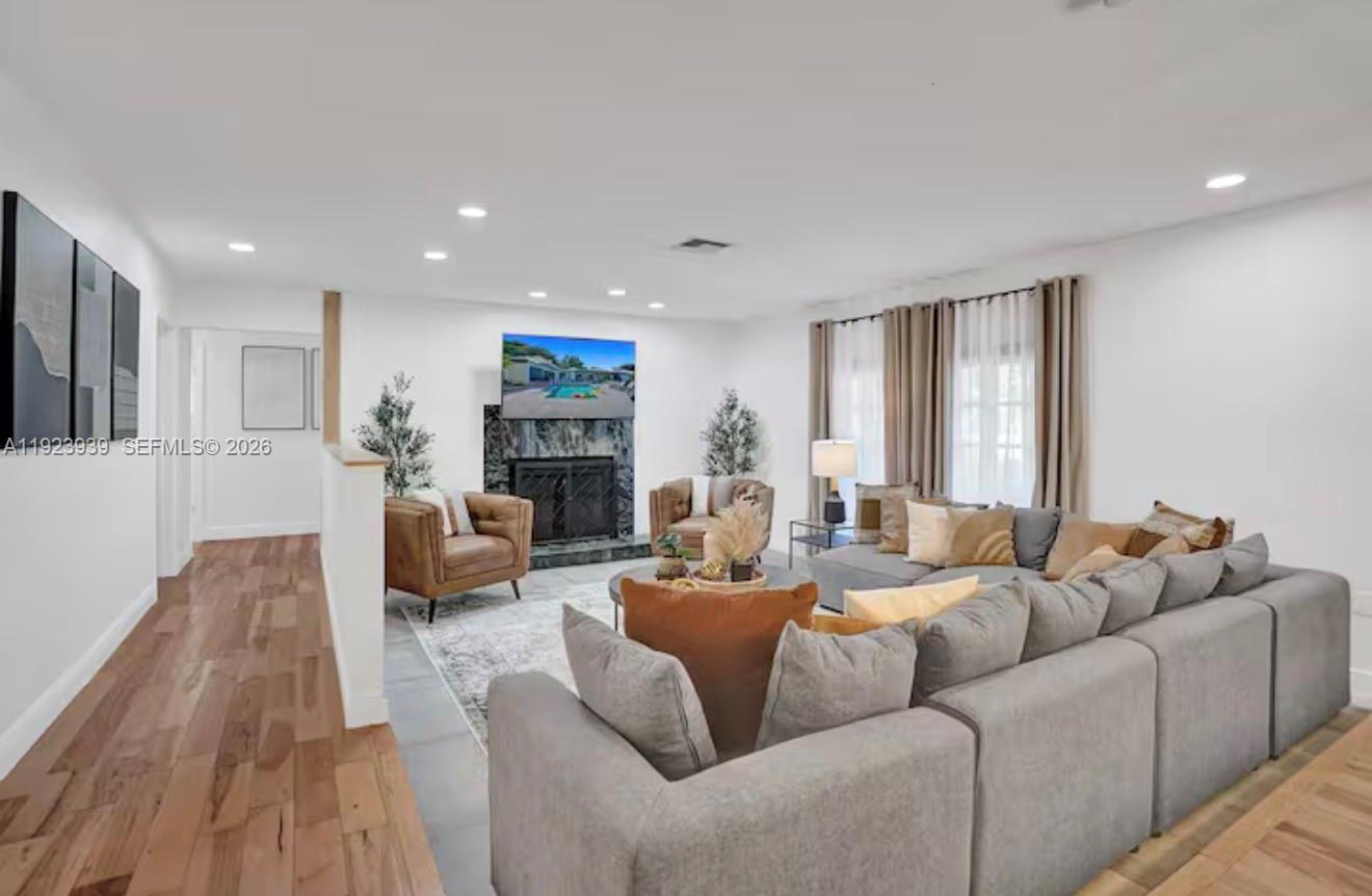 MARTHA BRIGHT FARMS - Residential