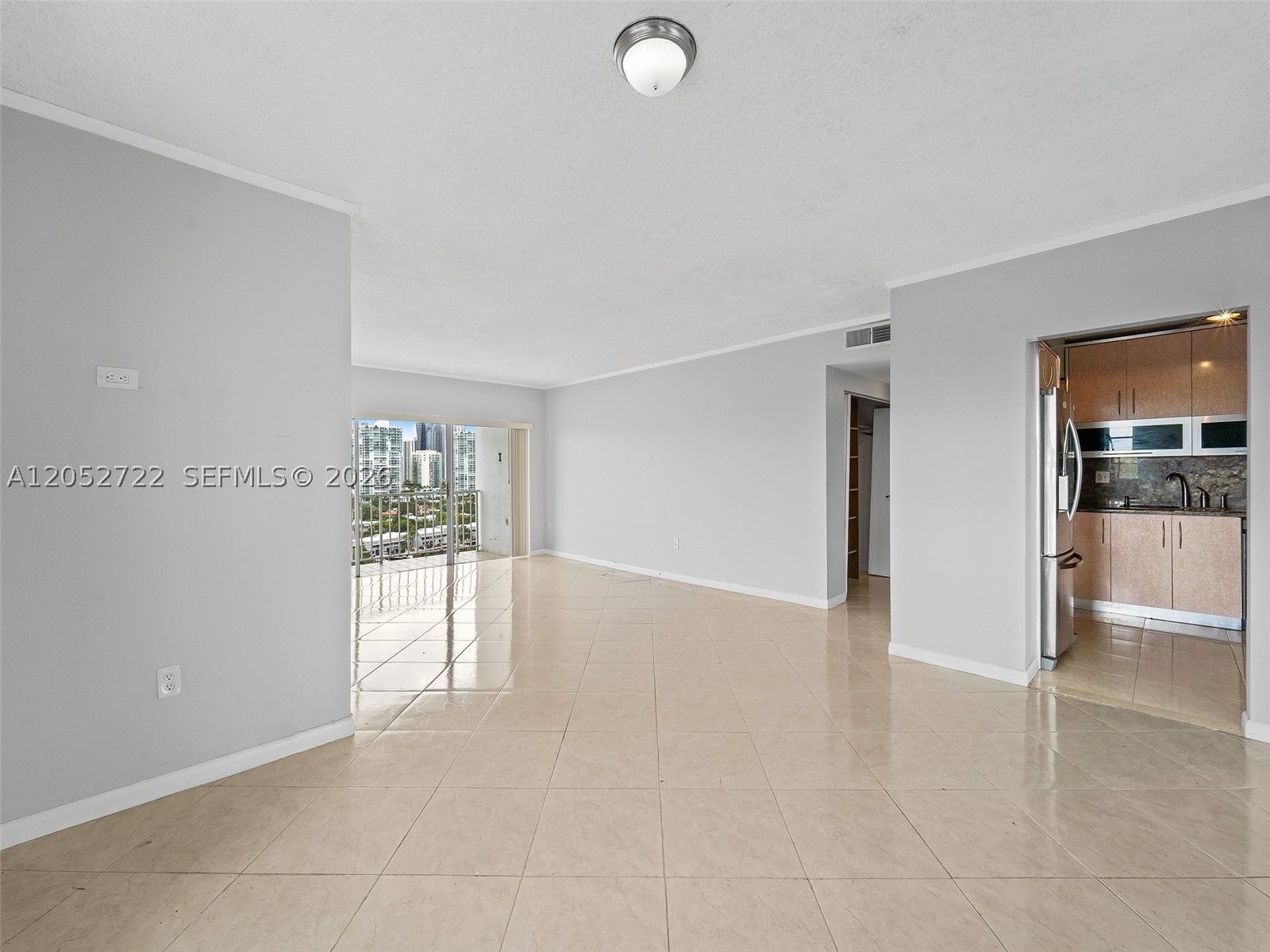 ARLEN HOUSE WEST CONDO - Residential Lease