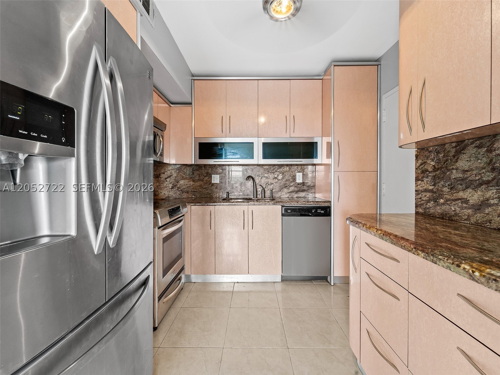ARLEN HOUSE WEST CONDO - Residential Lease