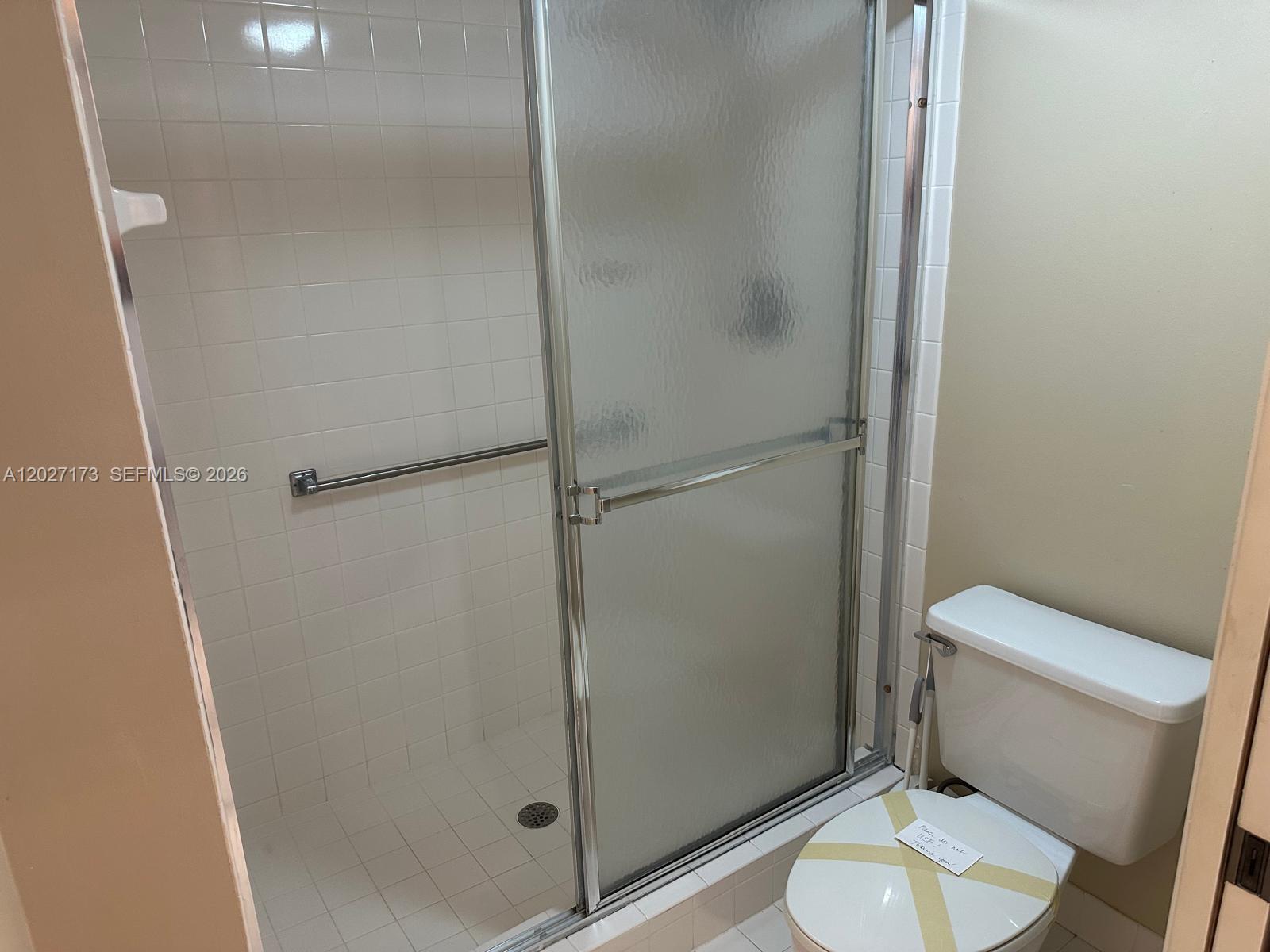 TRENT F CONDO - Residential Lease