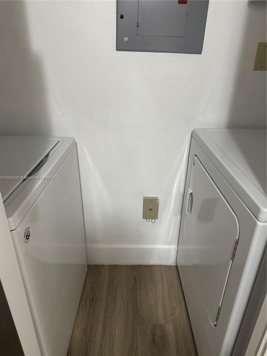 TERRA LAKE VILLAS CONDO - Residential Lease