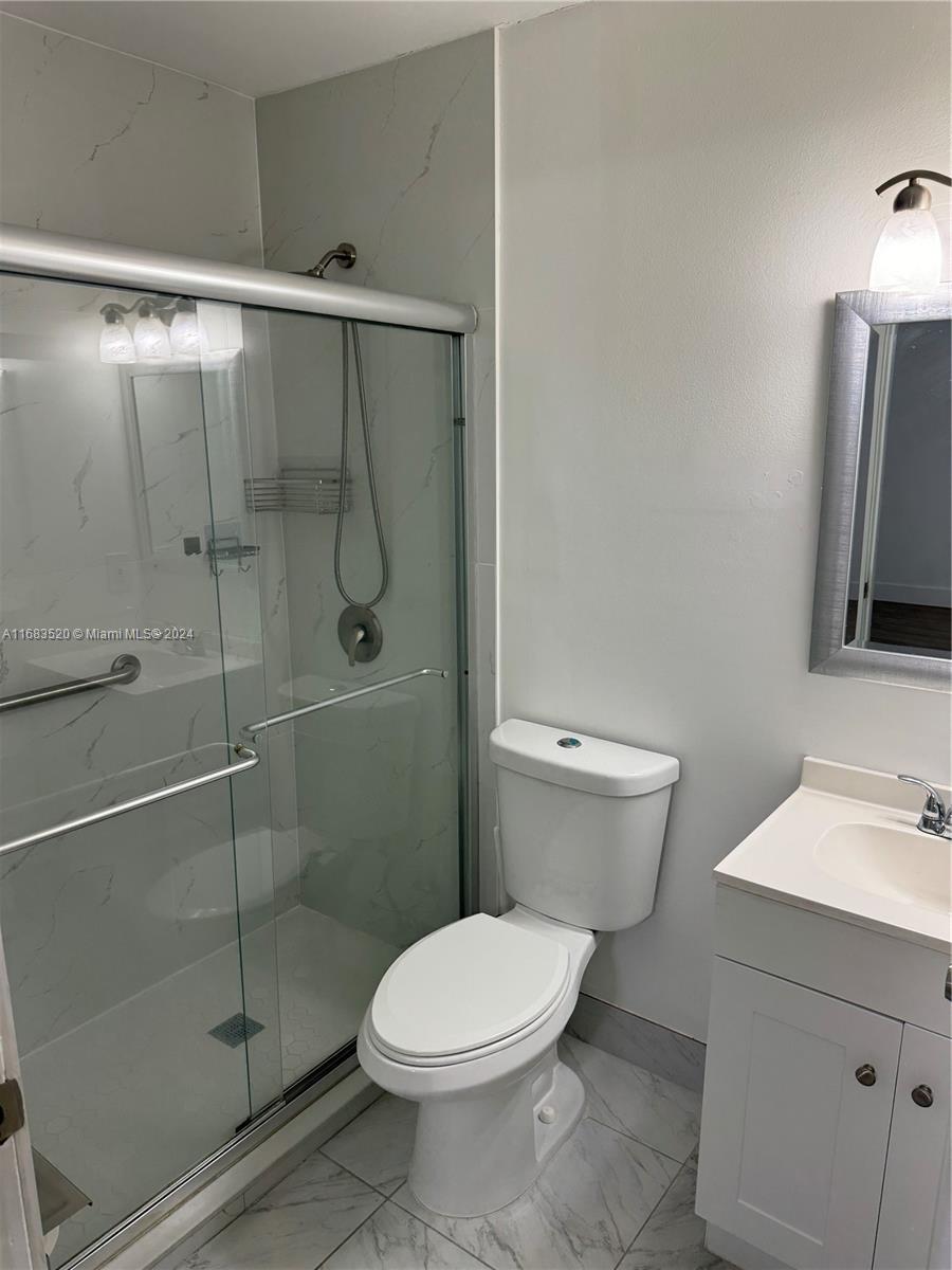 TERRA LAKE VILLAS CONDO - Residential Lease