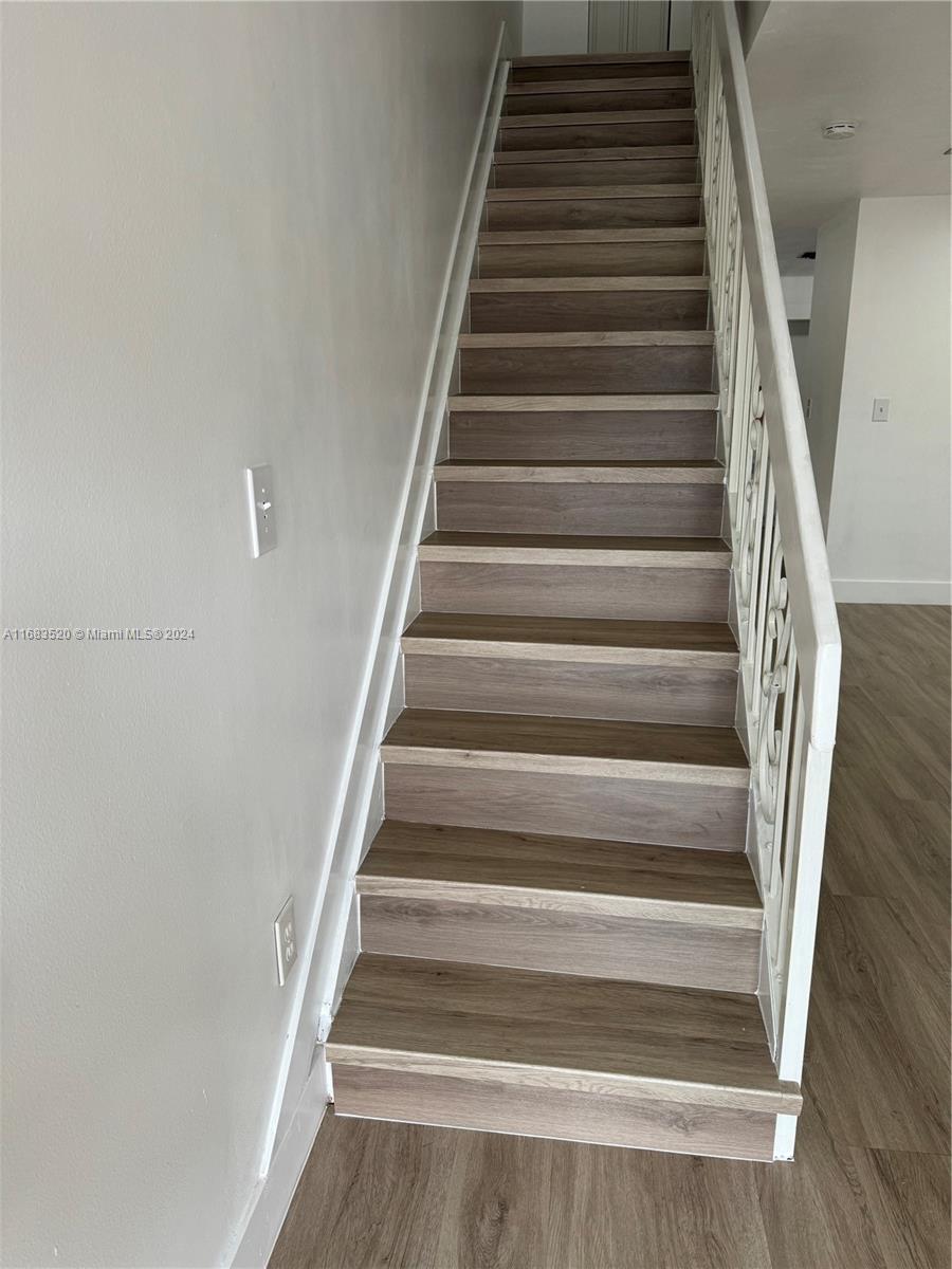 TERRA LAKE VILLAS CONDO - Residential Lease