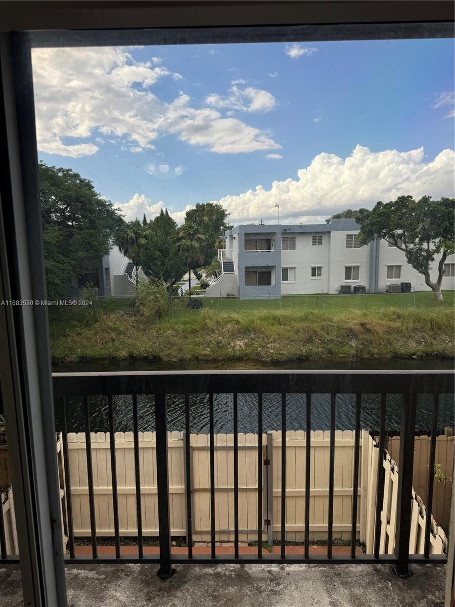 TERRA LAKE VILLAS CONDO - Residential Lease