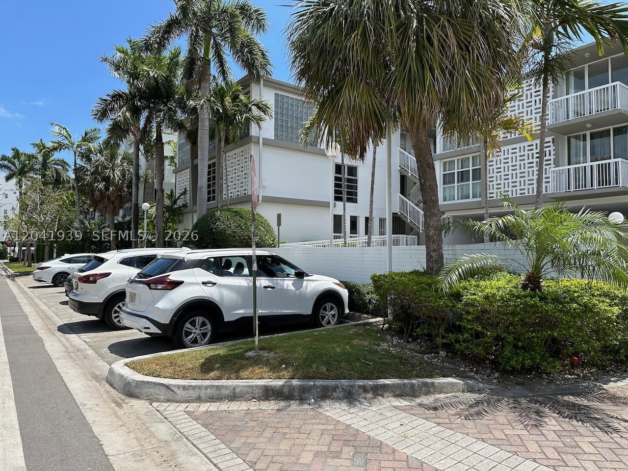 BAY HARBOR ISLAND - Residential Lease