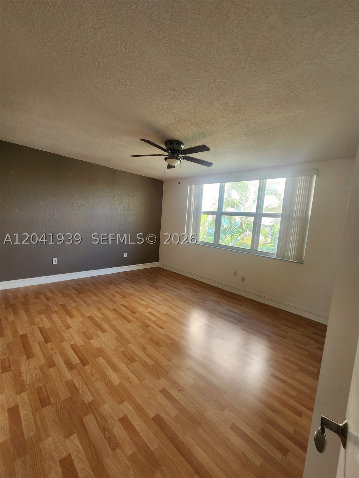 BAY HARBOR ISLAND - Residential Lease