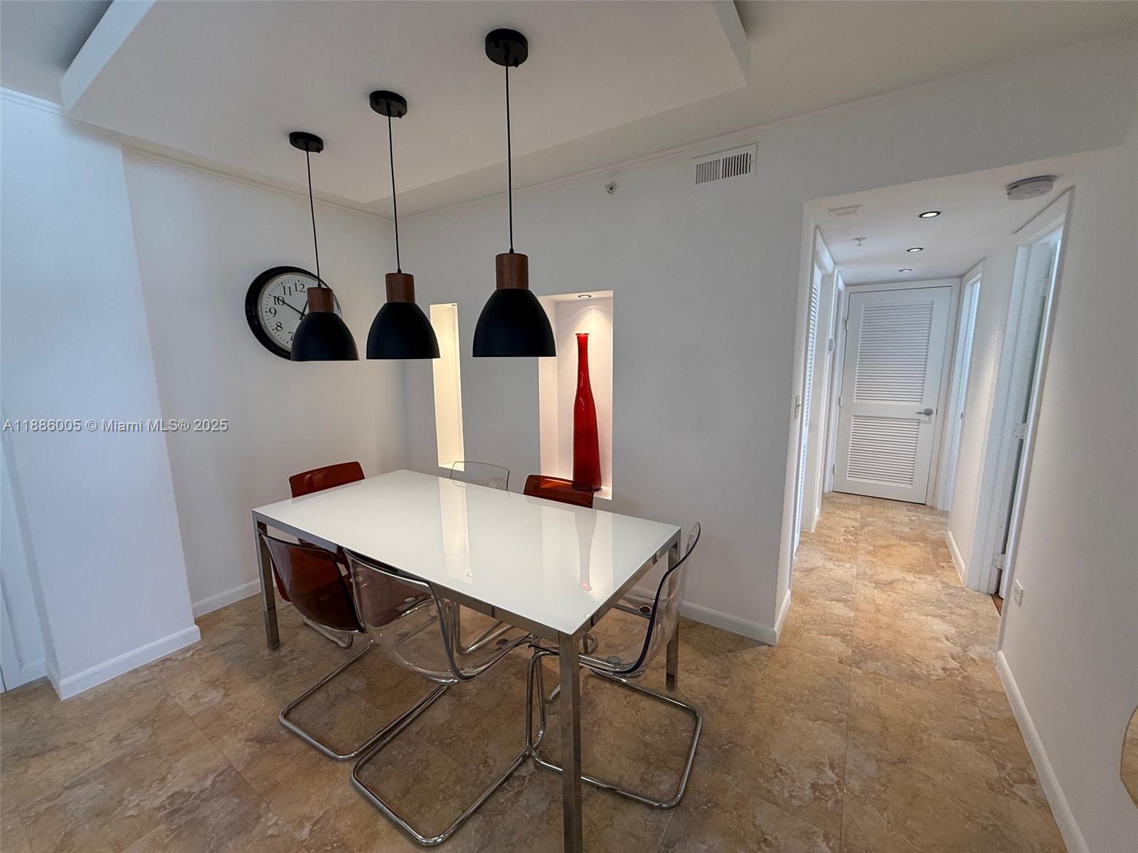 FLAMINGO SOUTH BEACH I CO - Residential