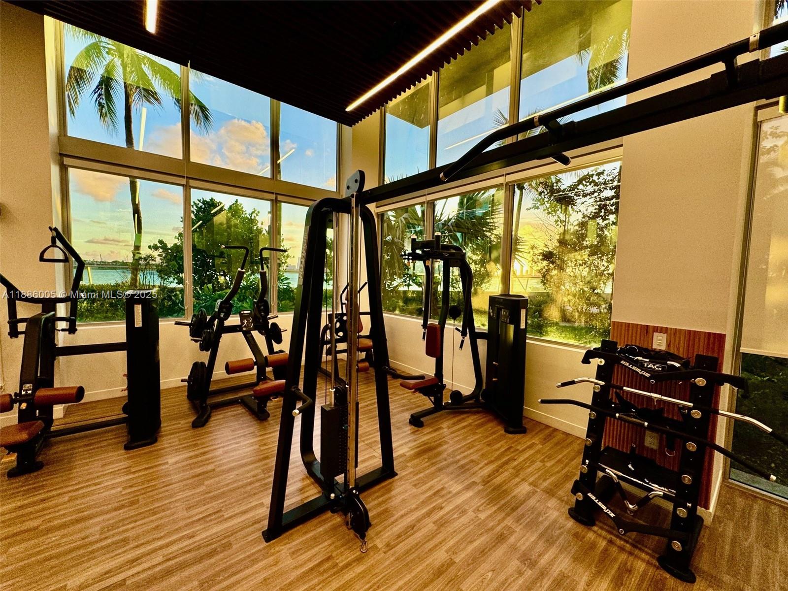FLAMINGO SOUTH BEACH I CO - Residential