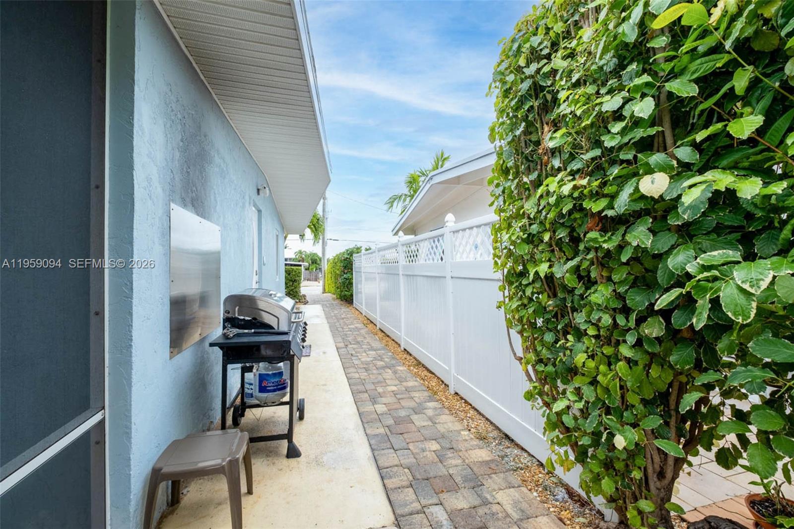 KEY COLONY BEACH 1ST ADD - Residential
