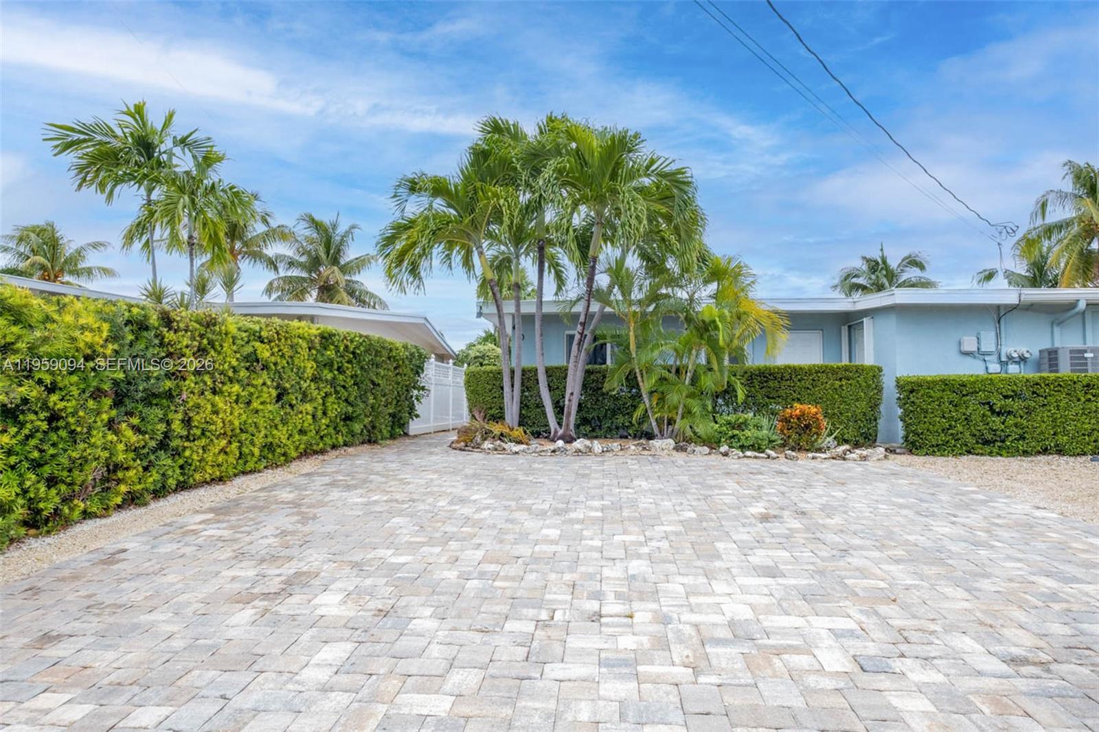 KEY COLONY BEACH 1ST ADD - Residential