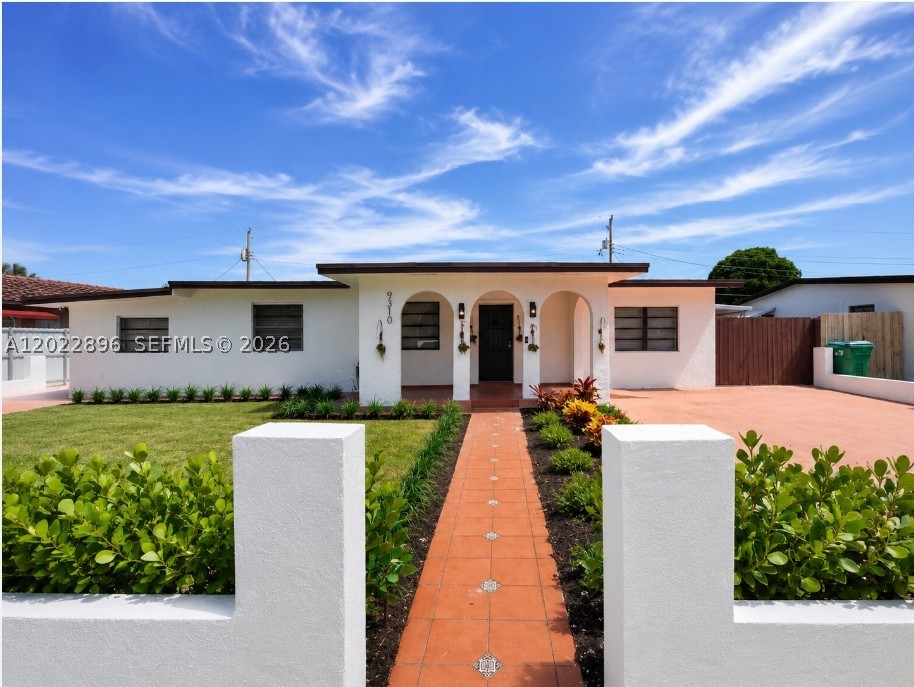 ASCOT PARK - Residential