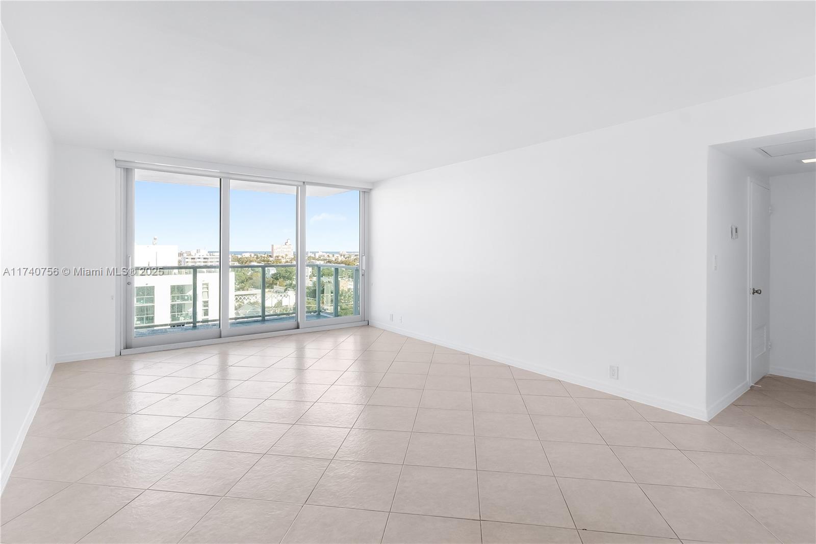 MIRADOR 1000 CONDO - Residential