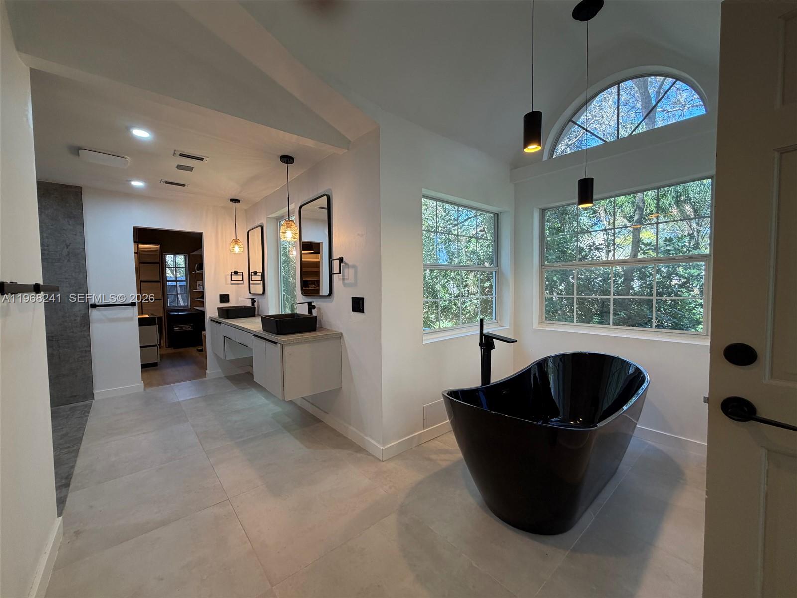 SOMERVALE DOWNS - Residential